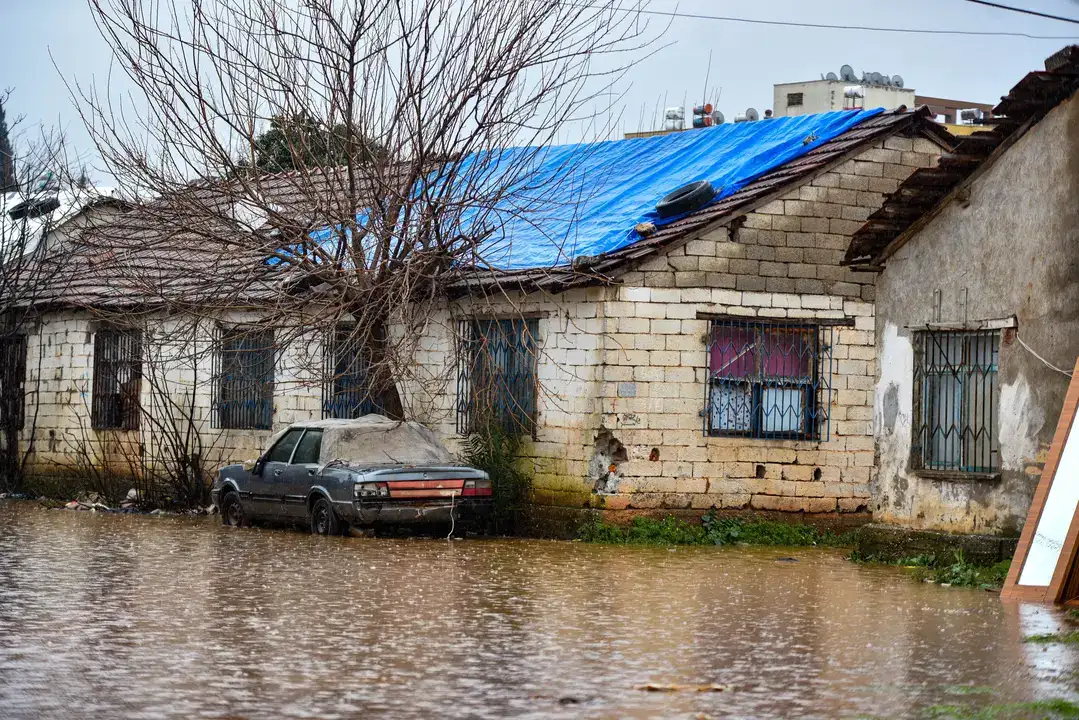 Antalya'da 40 Günlük Yağmur 4 Saatte Yağıyor! 3